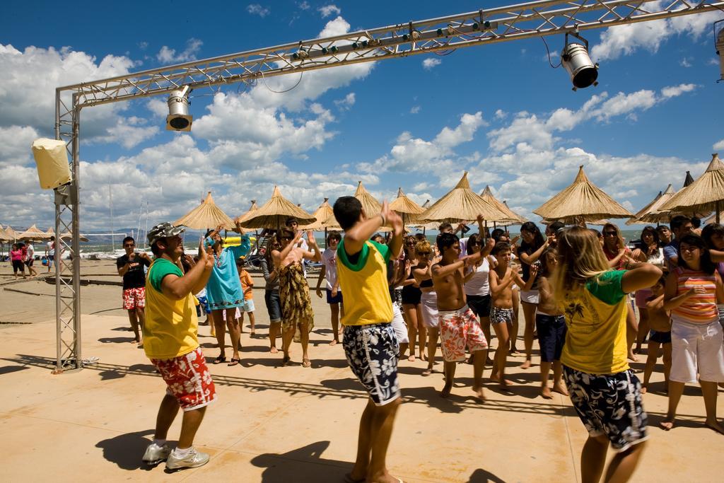 African Beach Hotel-Residence 曼弗雷多尼亚 外观 照片