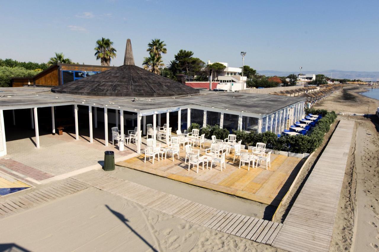 African Beach Hotel-Residence 曼弗雷多尼亚 外观 照片